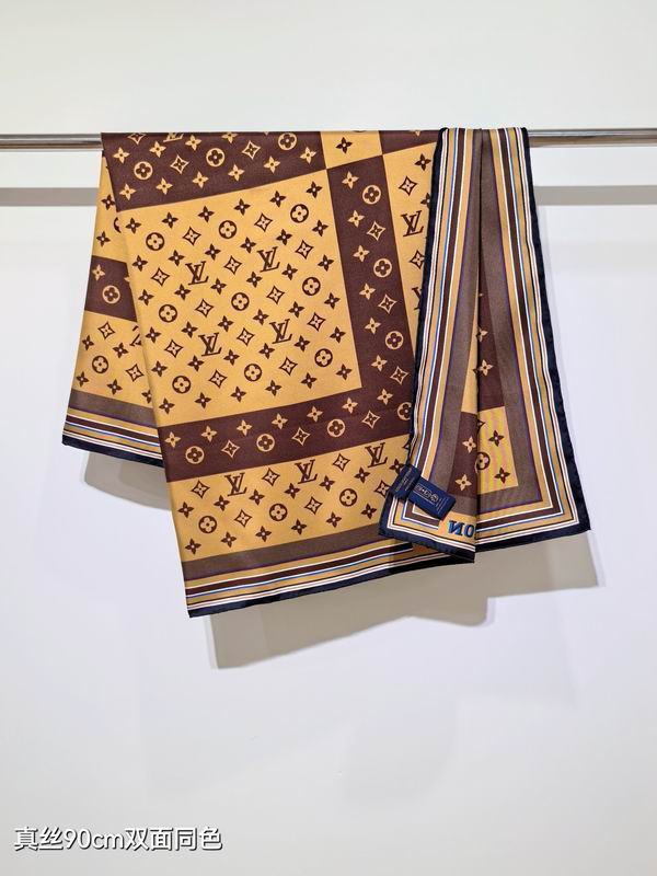 LV silk Scarf 90X90cm E052511